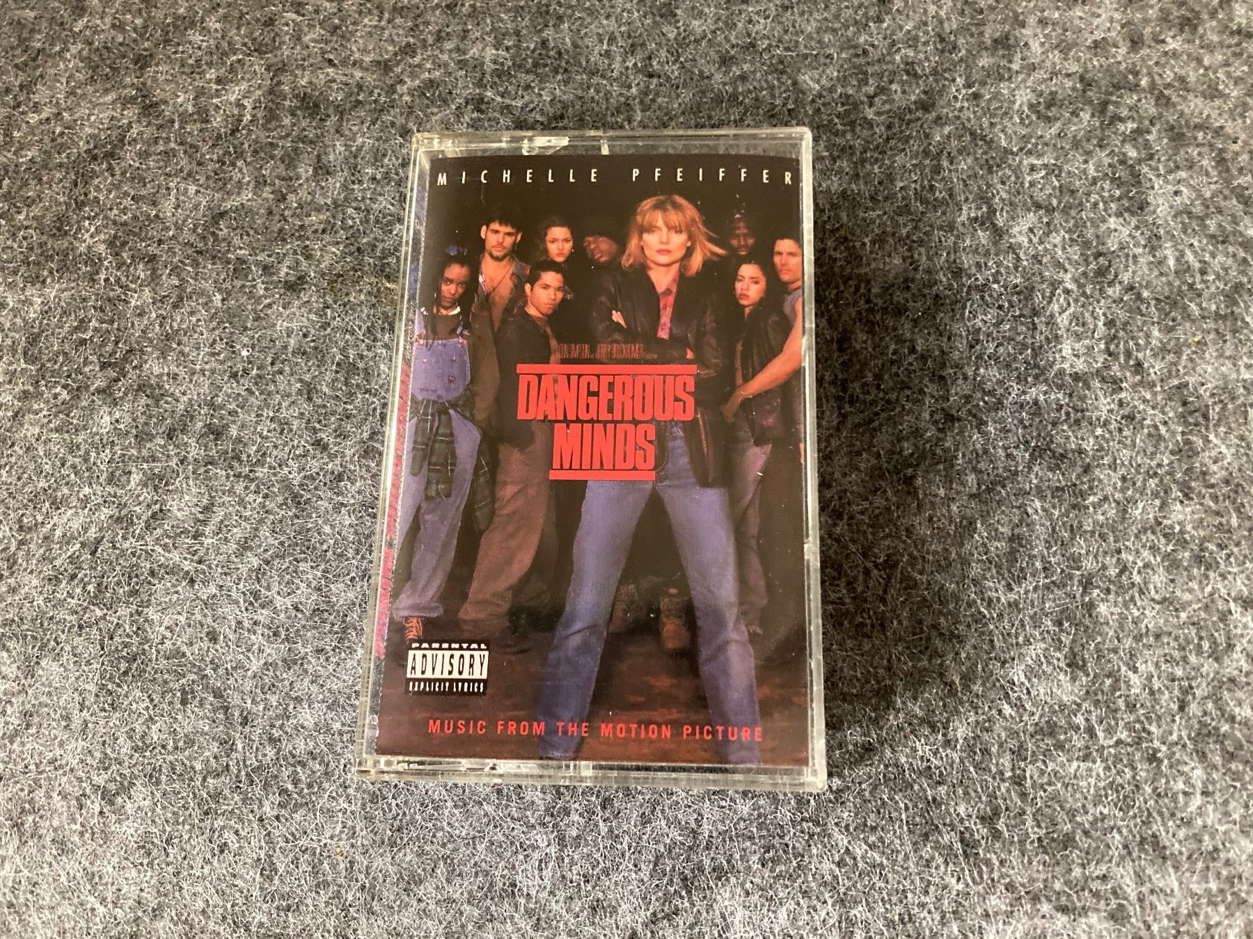 Musicassette: Various - Dangerous Minds (MC) – Usato da Fribourg venduto da Karushi