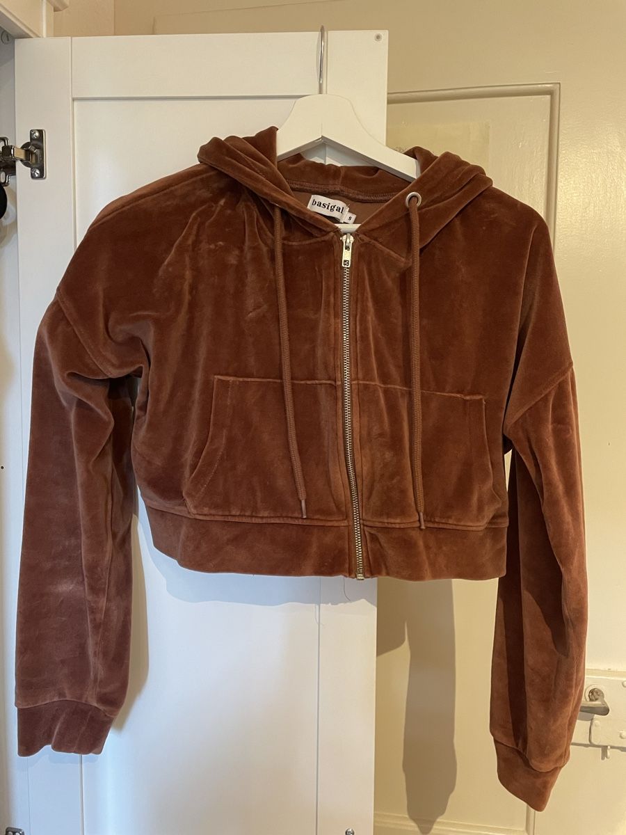 Maglioni & Felpe: Crop Samt Hoodie – Usato da Thun venduto da moi_ra