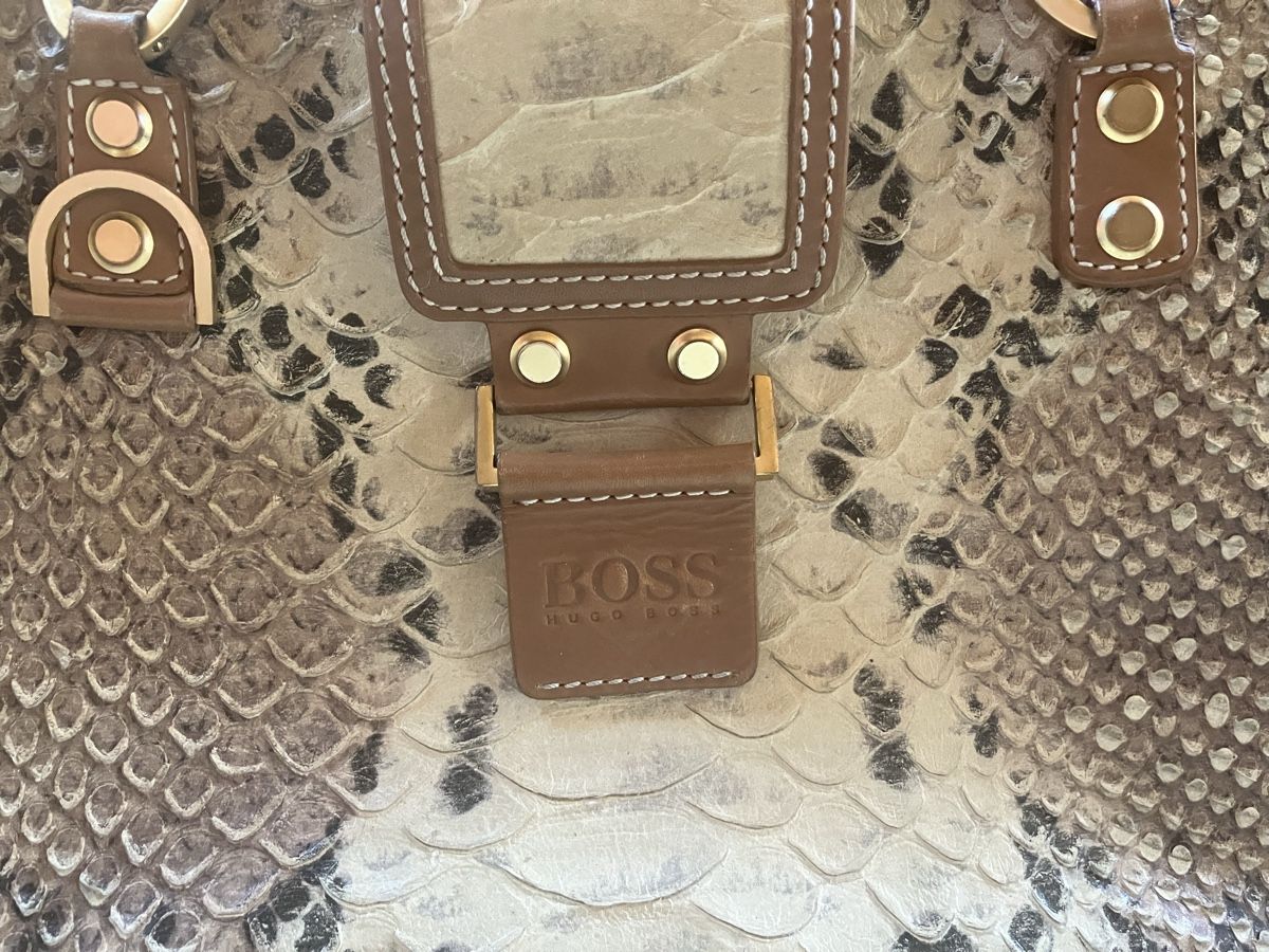 Hugo Boss Taschen für Damen: Echte Schlangenledertasche von Hugo Boss – Gebraucht aus Bassersdorf von groovygremlin 6
