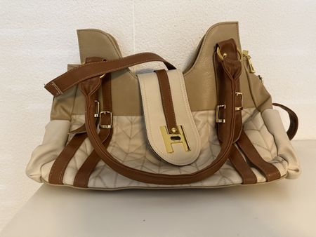 Elegante Handtasche in Beige und Braun – Top Zustand!