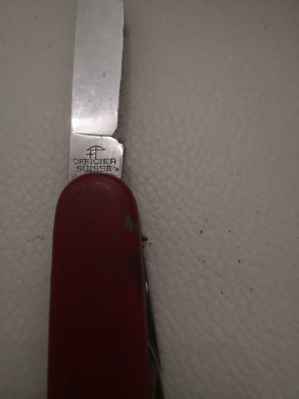 Victorinox Coltelli tascabile: Victorinox Offiziersmesser rot – Usato da Belp venduto da mar_76s8 3