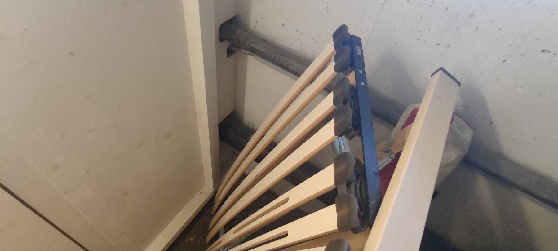 Reti a doghe: Lattenrost mit Schätti Rastbeschlag – Usato da Burgdorf venduto da cypress_bill 1
