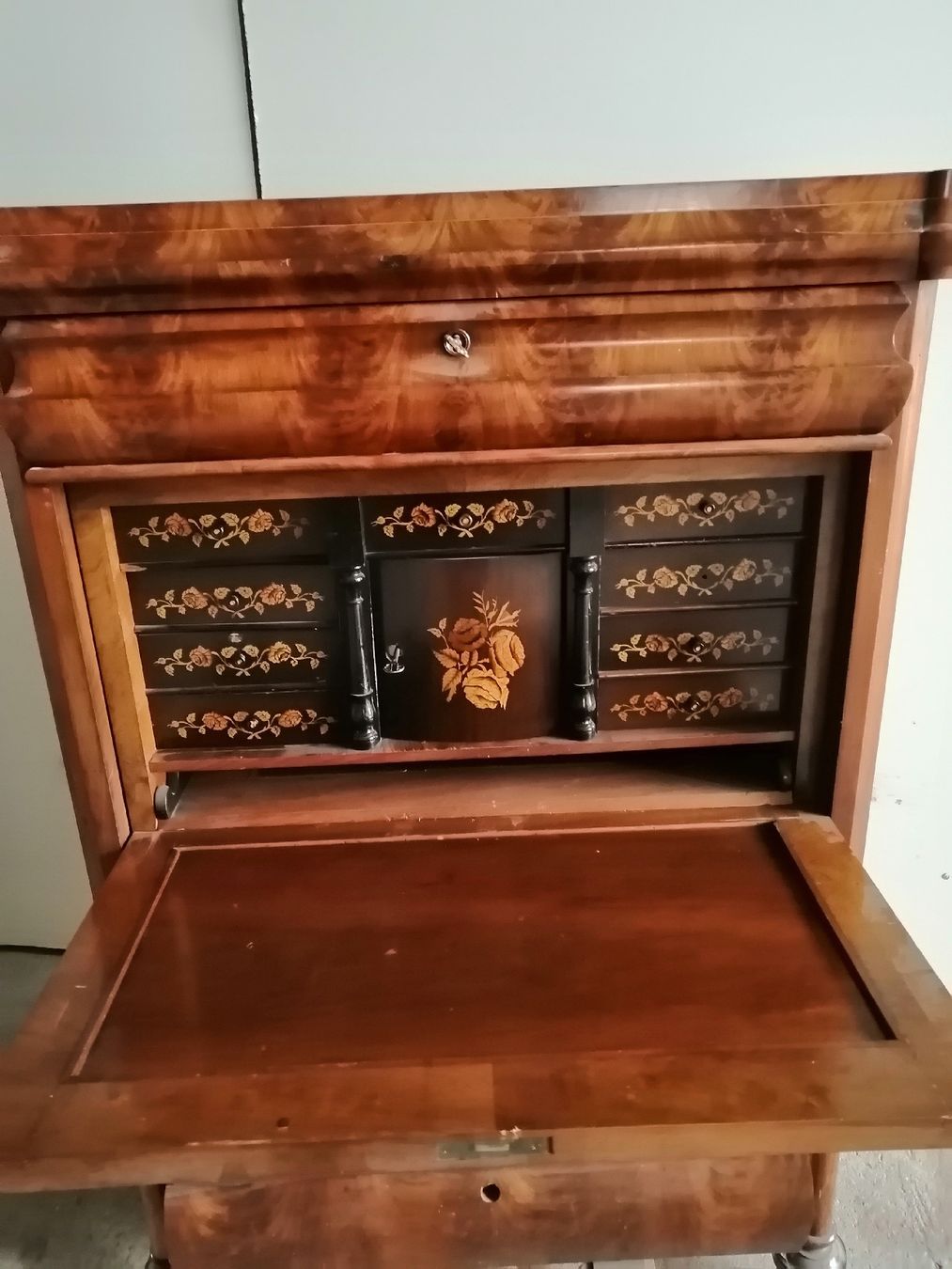 Schreibtische: SECRÉTAIRE ANCIENNE 1 mettre – Gebraucht aus Neuchâtel von zS8xX2vW 1