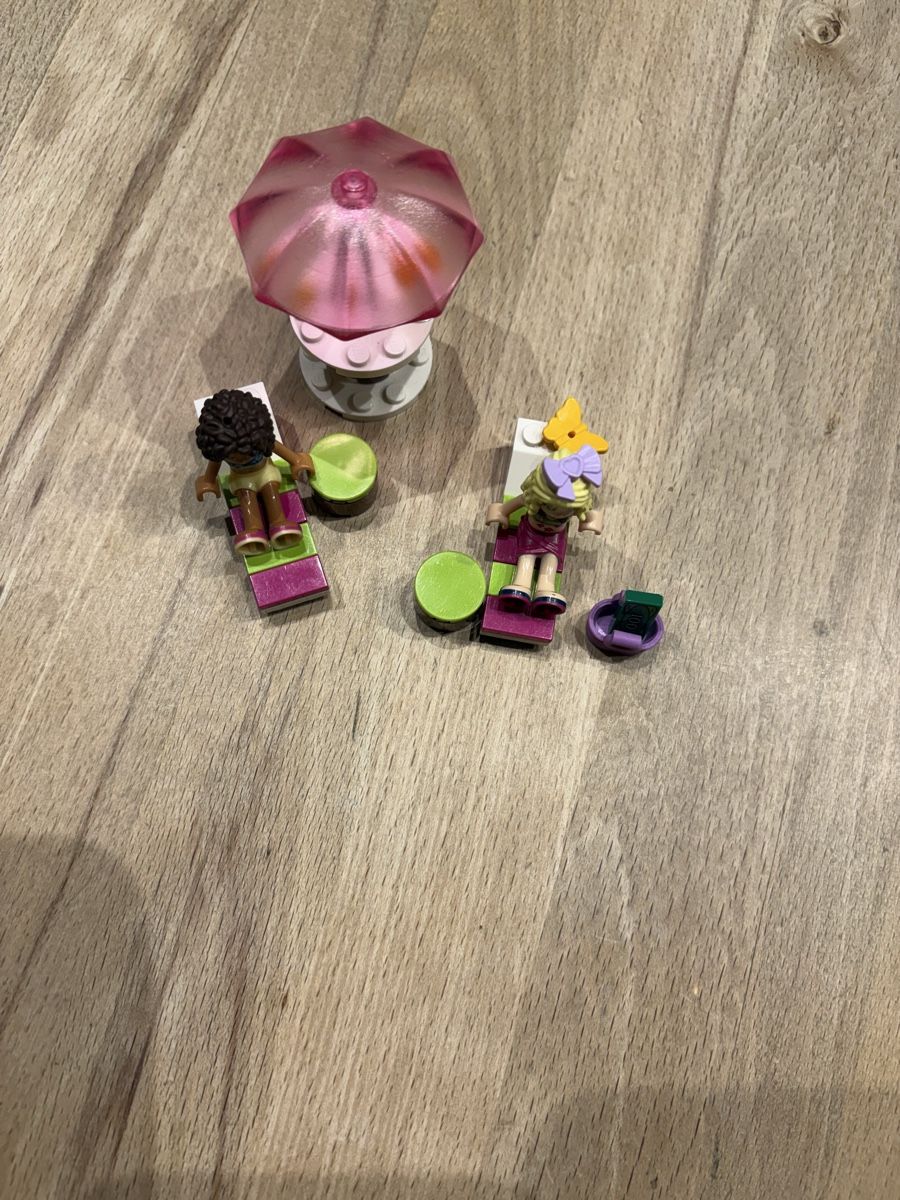 Lego Giocattoli: Lego Friends grosses Schwimmbad – Usato da Baar venduto da remak37 2