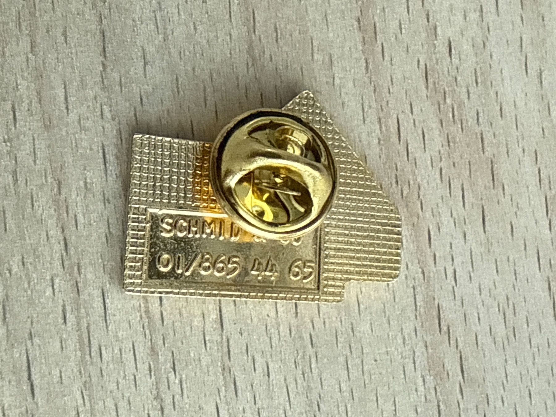 Plaketten & Abzeichen: Pin Schmid & Co. Rorbas – Gebraucht aus Glattbrugg von Schweigmatt 1