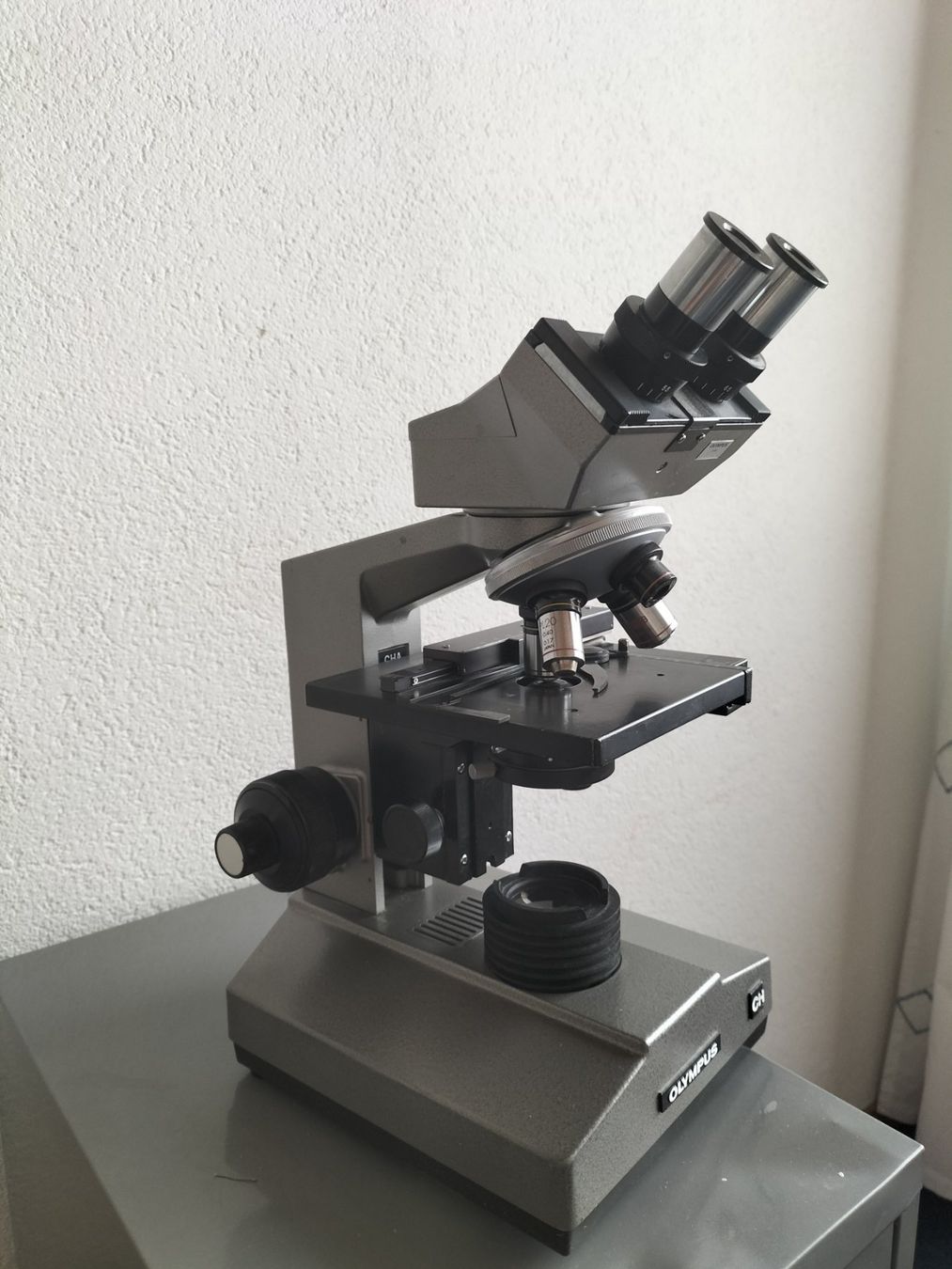 Microscopi: Mikroskop Olympus CHA binokular – Usato da Langenthal venduto da jaskno66