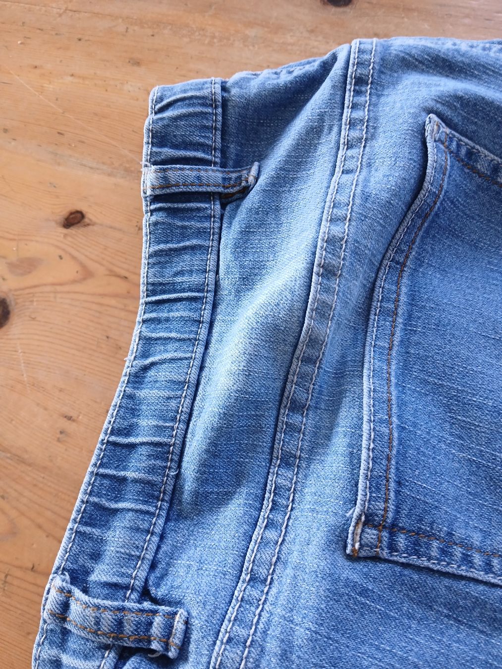 Jeans: 1 jeans occasion (taille 52) – Gebraucht aus Miecourt von Marly1 6