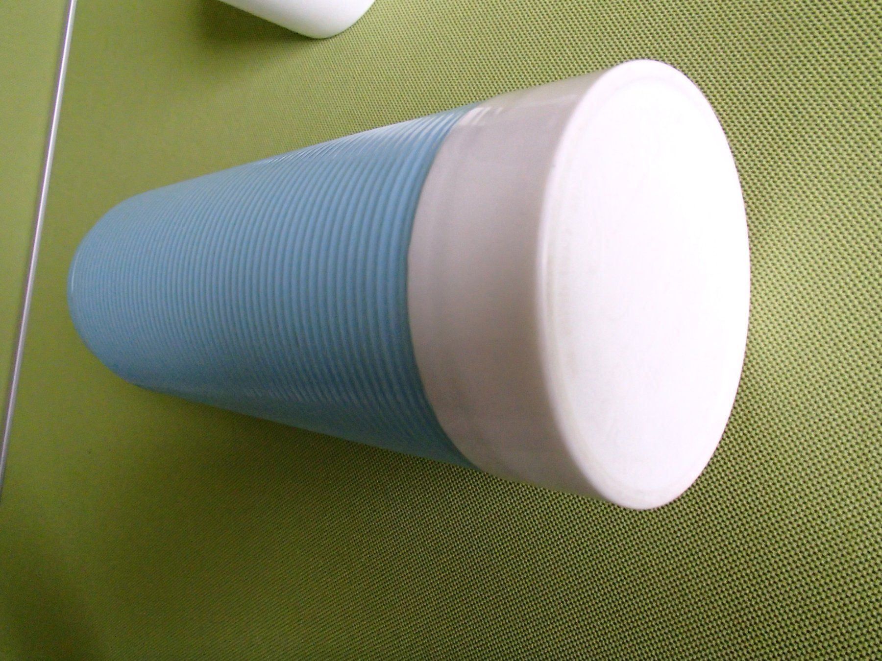 Tasses: hellblauer Thermos 2 Tassen & Tablett – D'occasion à Schöfflisdorf par pullux 4