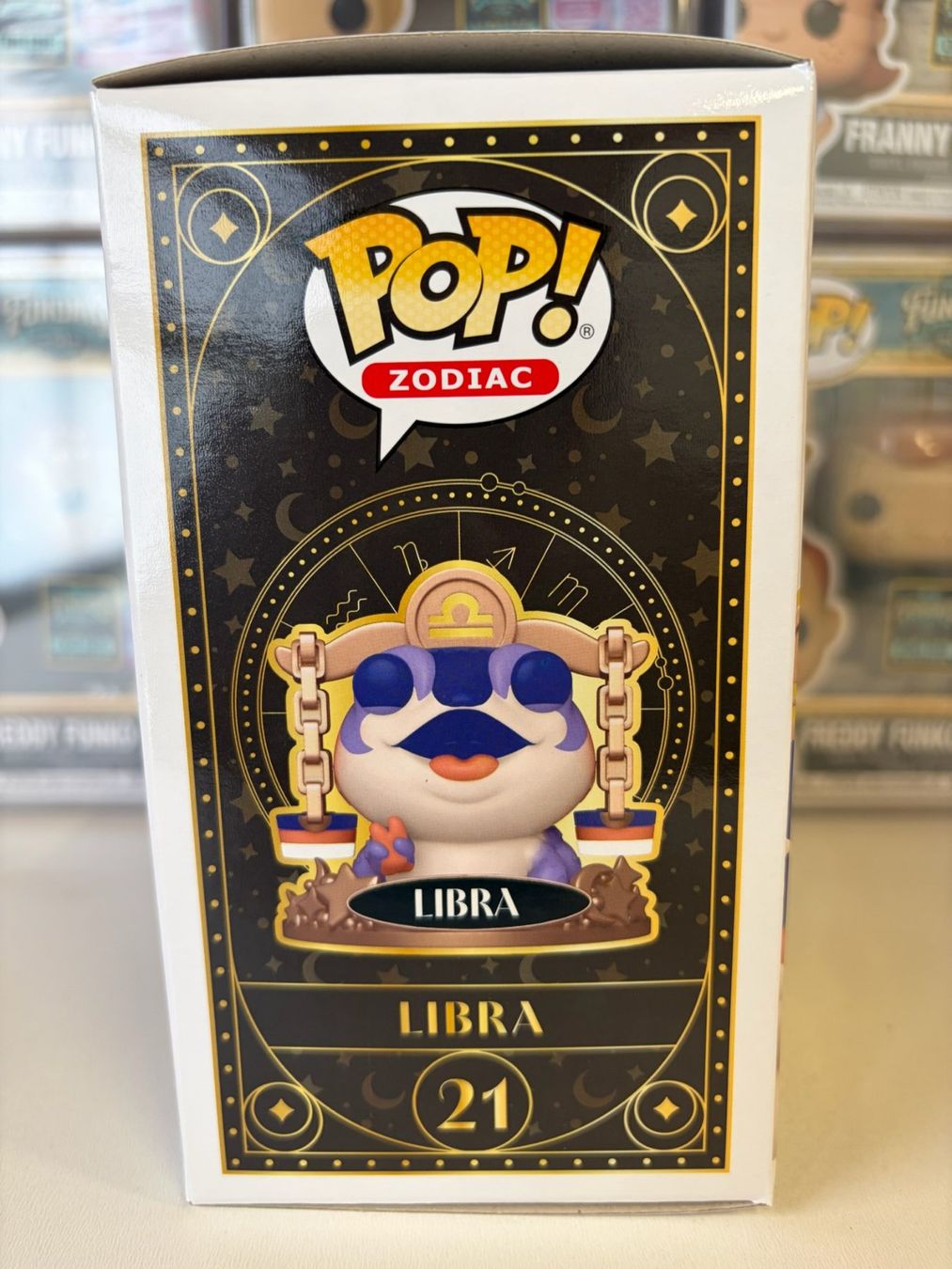 Funko Statuette: Funko POP! Zodiac Libra – Nuovo e nell'imballaggio originale da Le Mouret venduto da perfectbijou 1