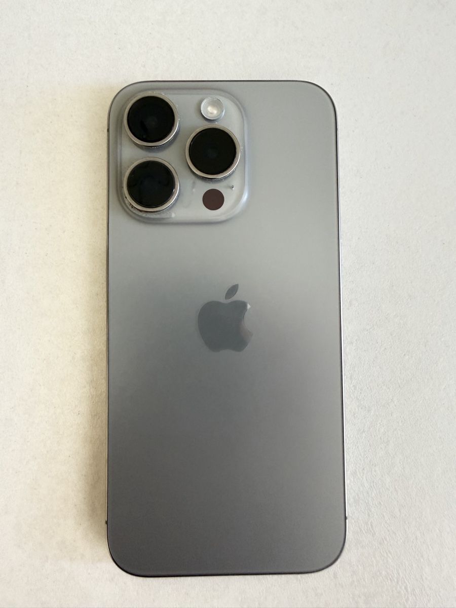Apple Telefoni cellulari / Smartphones: iPhone 15pro 129gb – Usato da le landeron venduto da tototech 1