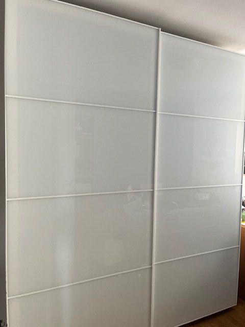 Ikea Armadi: Kleiderschrank – Usato da Aesch (Neftenbach) venduto da archibu