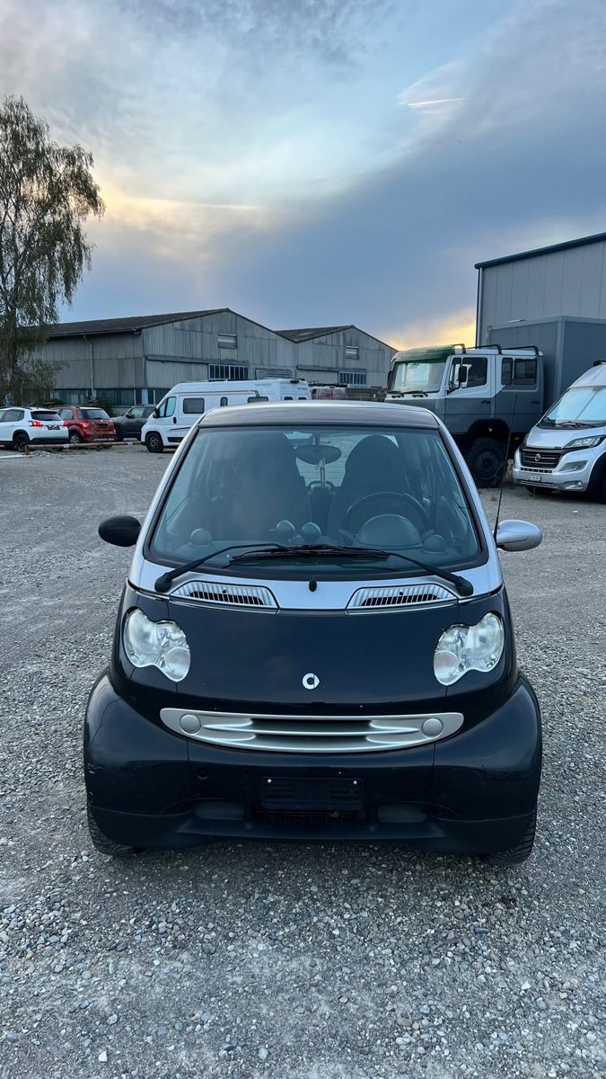 Autos: Smart Fortwo – D'occasion à Schaffhausen par Alles_k