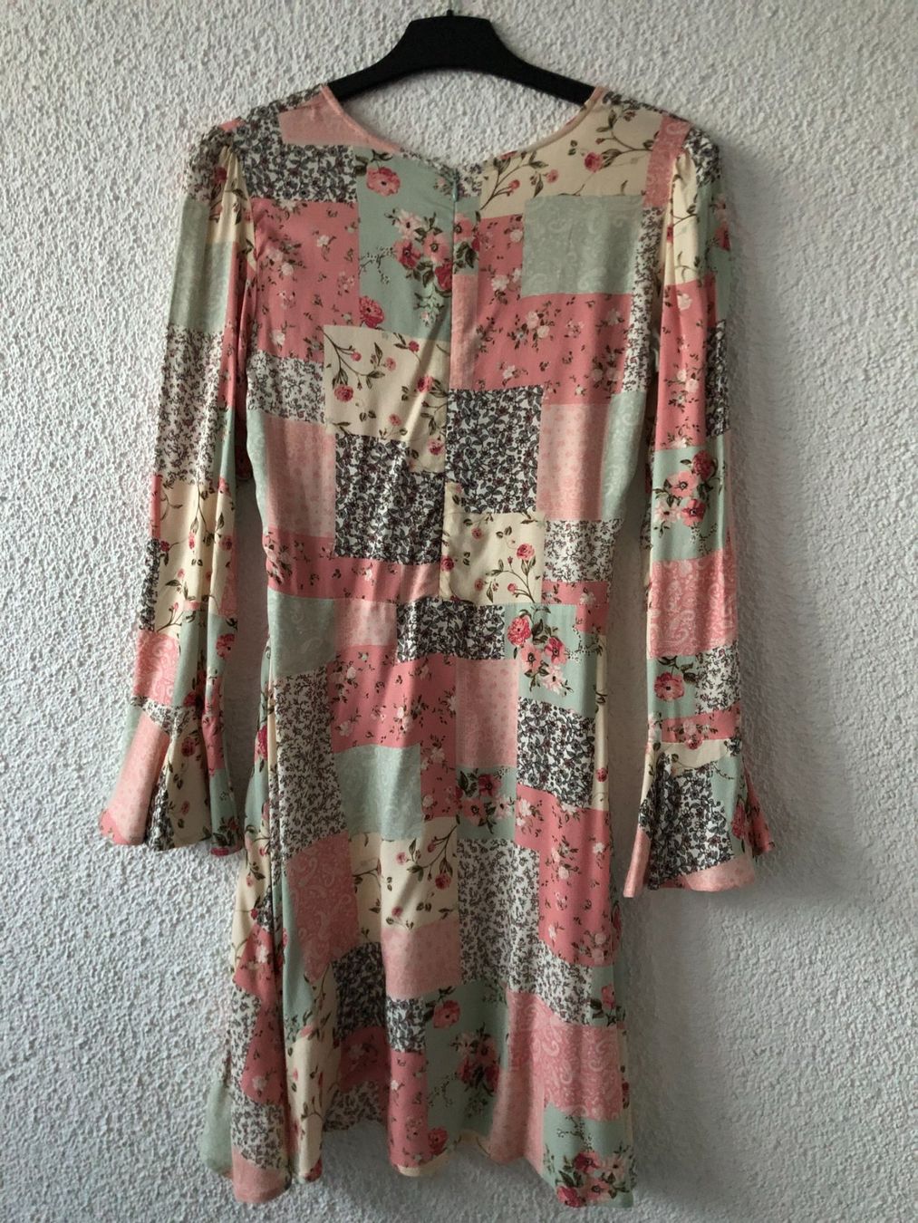 C&A Kleider: Kleid Patchwork Blumenmuster Langarm Grösse S neuwertig – Neu und originalverpackt aus Naefels von Lenanae 1