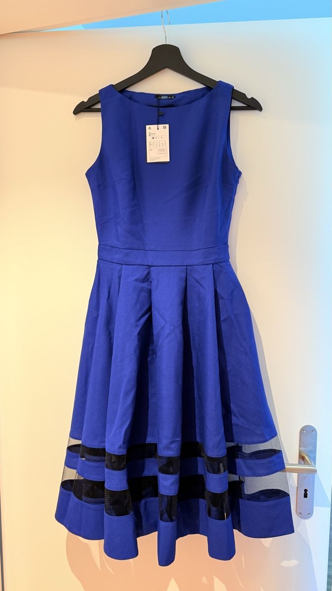 Kleider: Elegantes Kleid Neu Grösse XS – Neu und originalverpackt aus Eiken von sanyok700