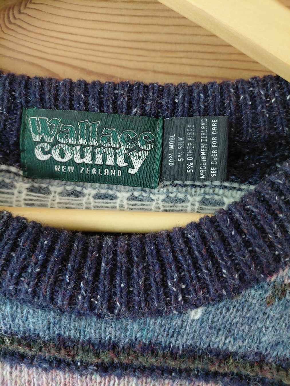 Maglioni & Felpe: Wollpullover Vintage – Usato da Winterthur venduto da adventurenala 1