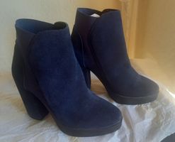Bottines neuves daim talons bloc pointure 37