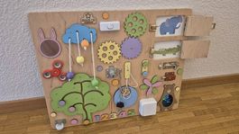 Busy Board / Montessori Motorikbrett aus Holz  Handarbeit