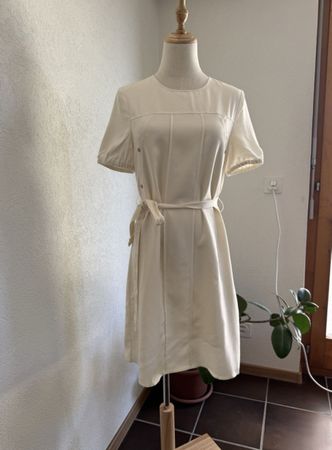 weißes Sommerkleid, Größe S/Robe d'été blanche, taille S