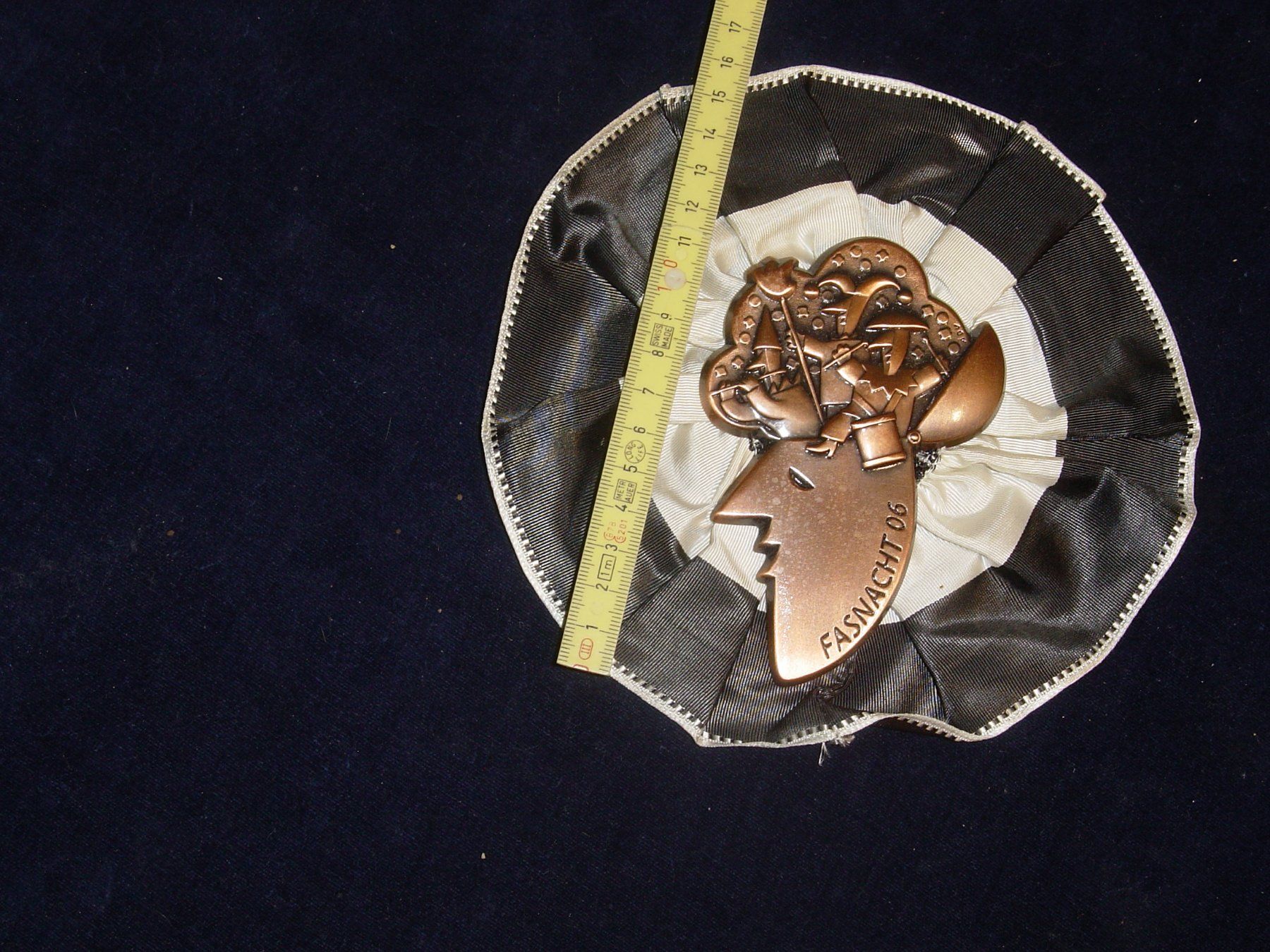 Medaillen: Zusplakette Kufer Basel 2006 mit Platte, Nadel & Rosette – Gebraucht aus Binningen von chat01 4