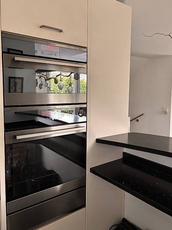 Cucine complete: Moderne Küche  – Usato da Fällanden venduto da alz_9x7q