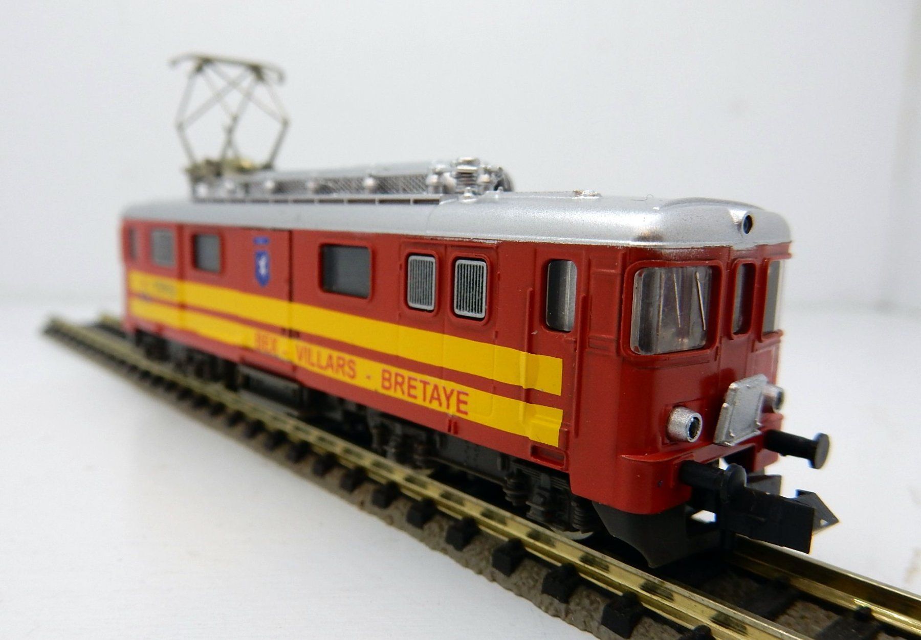 Kato Modellini di ferrovie: N  "BVB"   "Bex - Villars - Bretaye" - Motrice  De 4/4  - 11 – Usato da Locarno venduto da Gudrun2 5