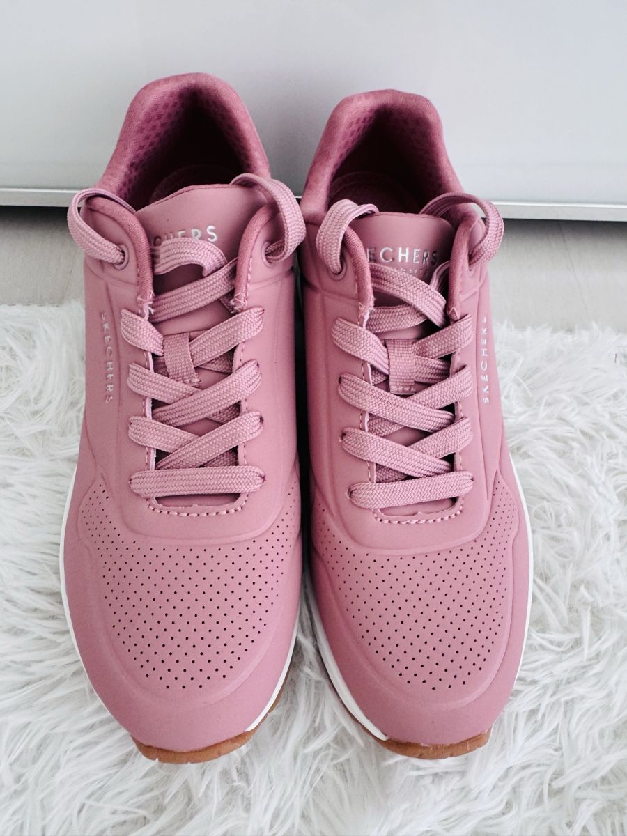 Skechers Scarpe da donna: Neue Skechers - Rosa - Gr. 38 – Nuovo (secondo la descrizione) da Amriswil venduto da my-fashion 1