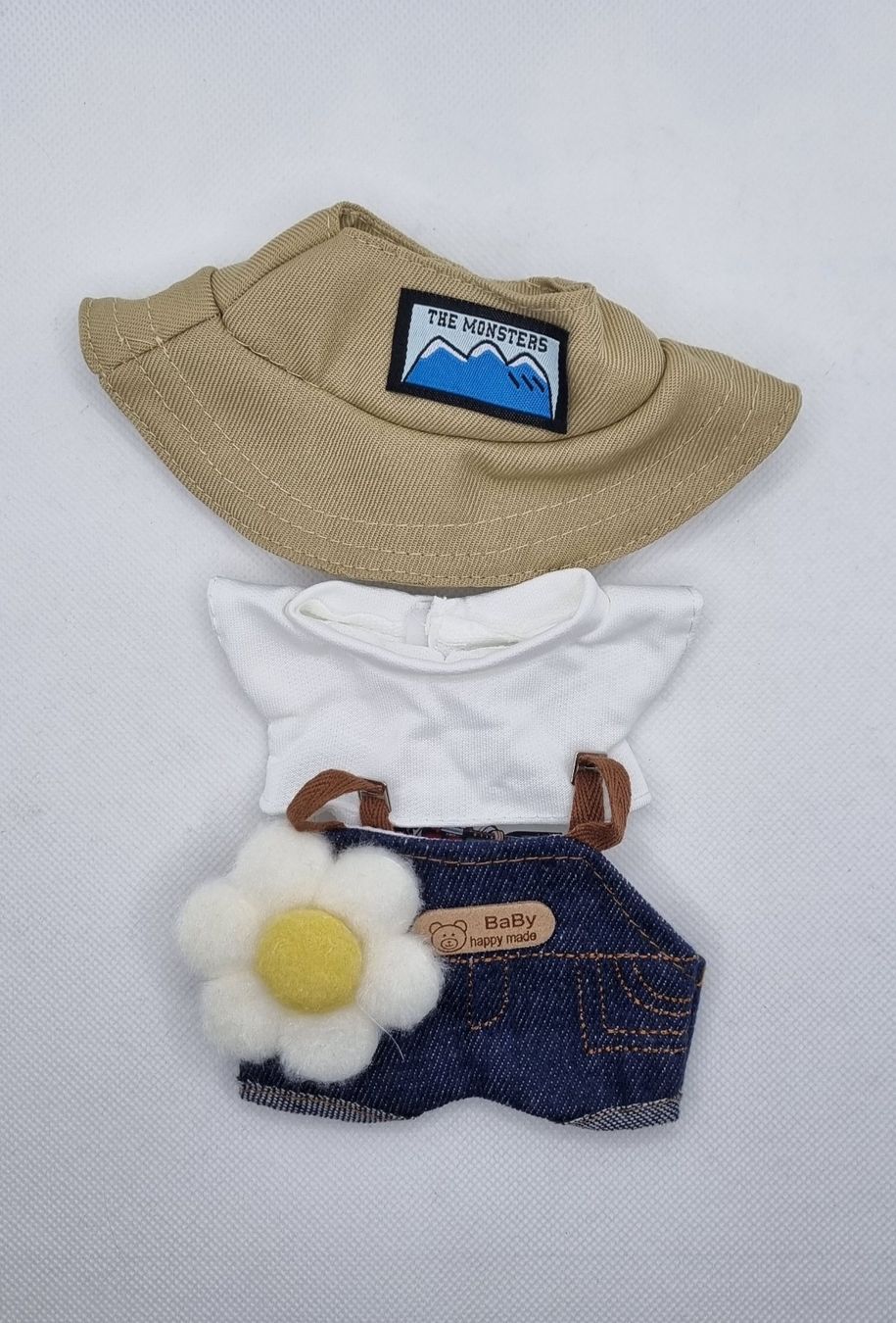 Bambole: Clothes for The Monsters / Labubu V1, V2, V3 – Nuovo e nell'imballaggio originale da Vernayaz venduto da fnkochase