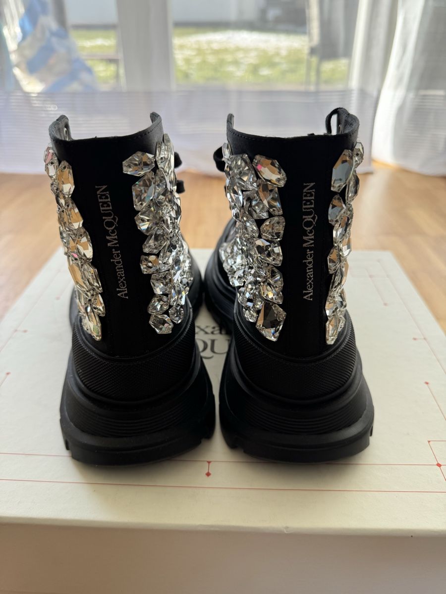 Alexander Mcqueen Scarpe da donna: Alexander mcqueen boots mit crystals Gr.38 – Nuovo e nell'imballaggio originale da Pfäffikon SZ venduto da EMMA0111 5