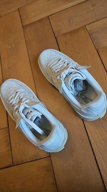 Nike Damenschuhe: Nike Air force Fontana Grösse 38 – Neu und originalverpackt aus Bern von Najarasarah 1