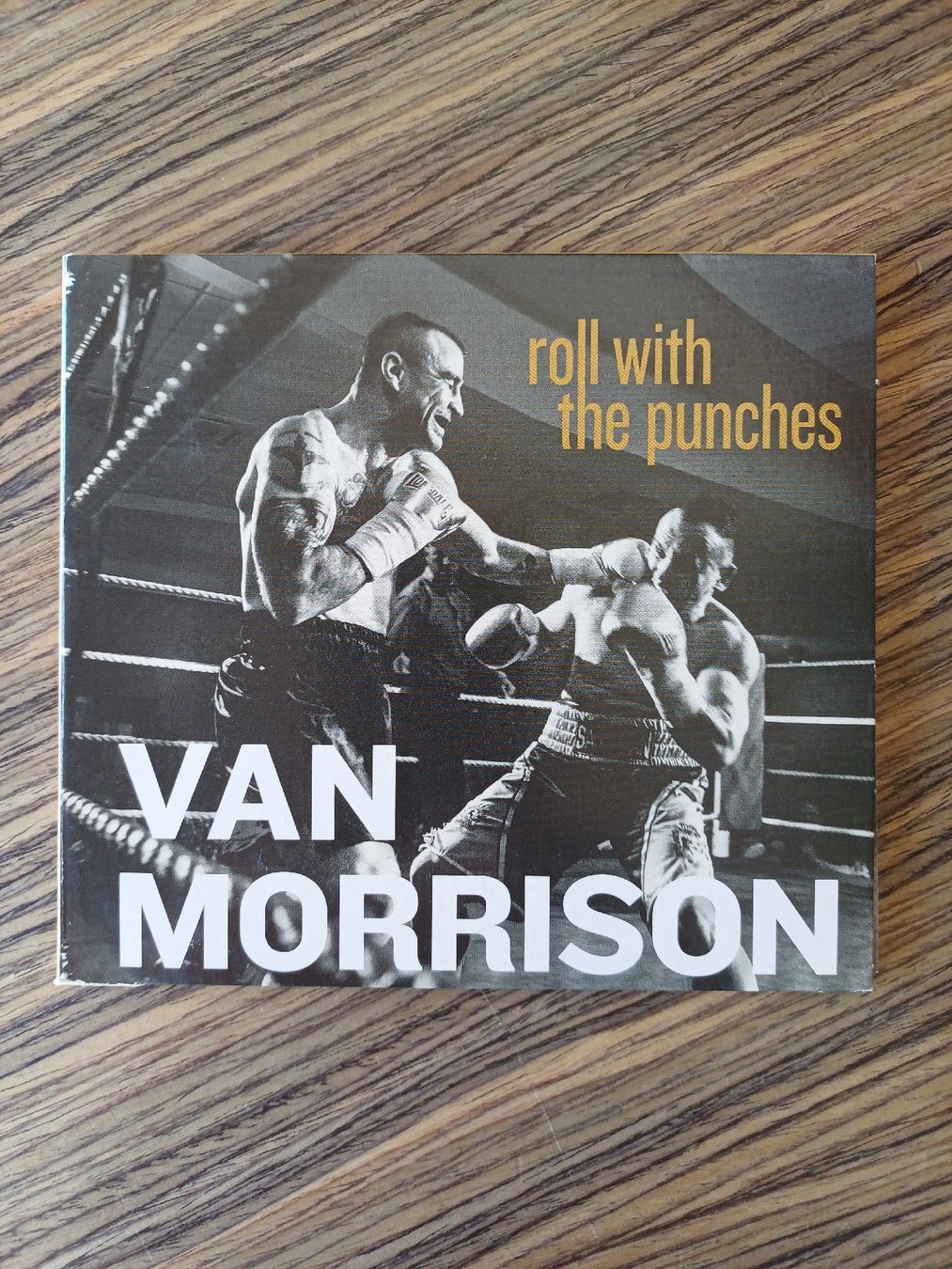 CD: Van Morrison "Roll with the punches" CD – Usato da Begnins venduto da Drastic-Sound