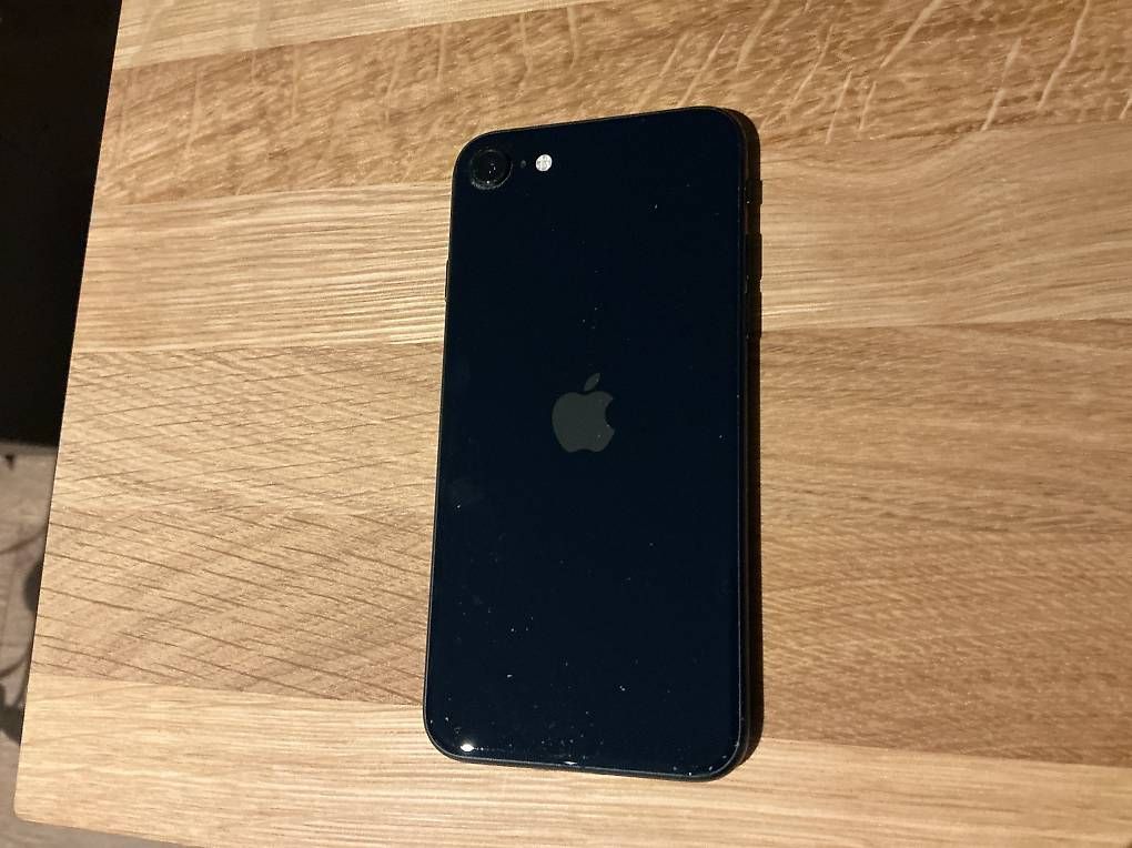 Apple Handys / Smartphones: Iphone 8 SE – Gebraucht aus Herznach von ubit 1