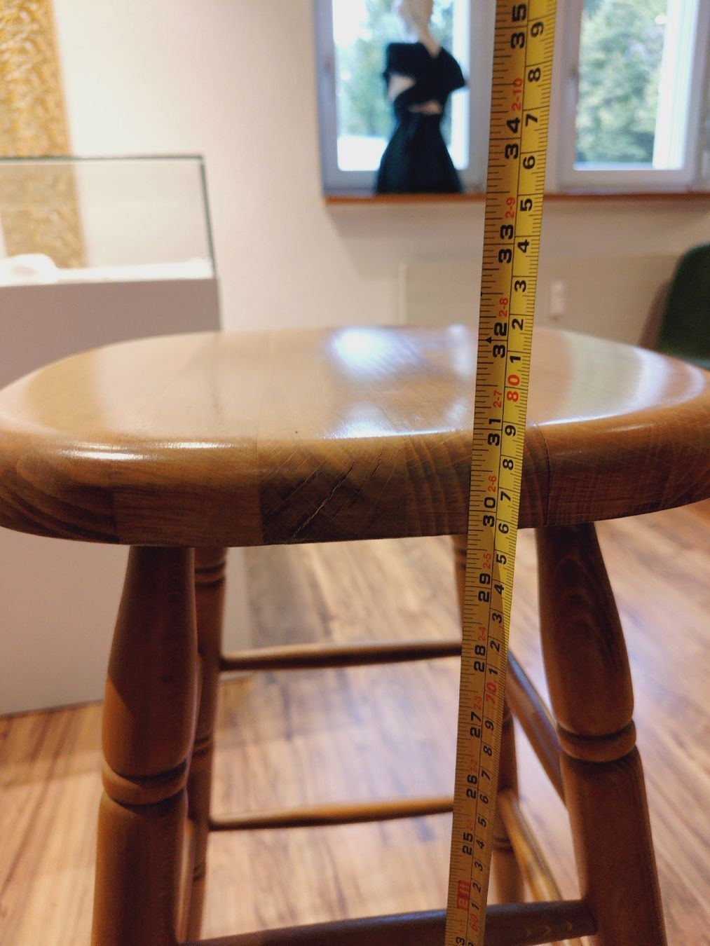 Hocker: Barhocker aus Holz, 4 Stück – Gebraucht aus Holderbank SO von Labhras 1