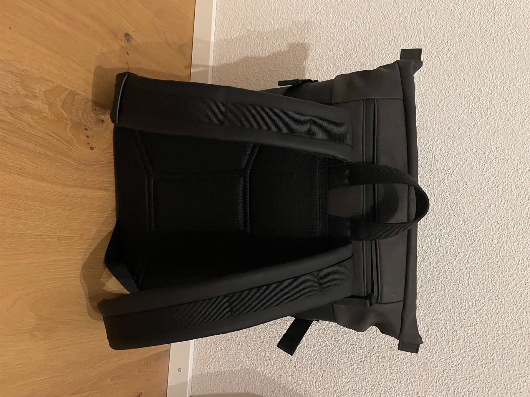 Kapten & Son Rucksäcke: Rucksack Kapten & Son schwarz Helsinki – Gebraucht aus Zürich von snowow 1