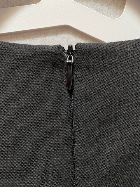 Vestiti: Belle robe noire. S – Usato da Grund b. Gstaad venduto da PlageNeige 2