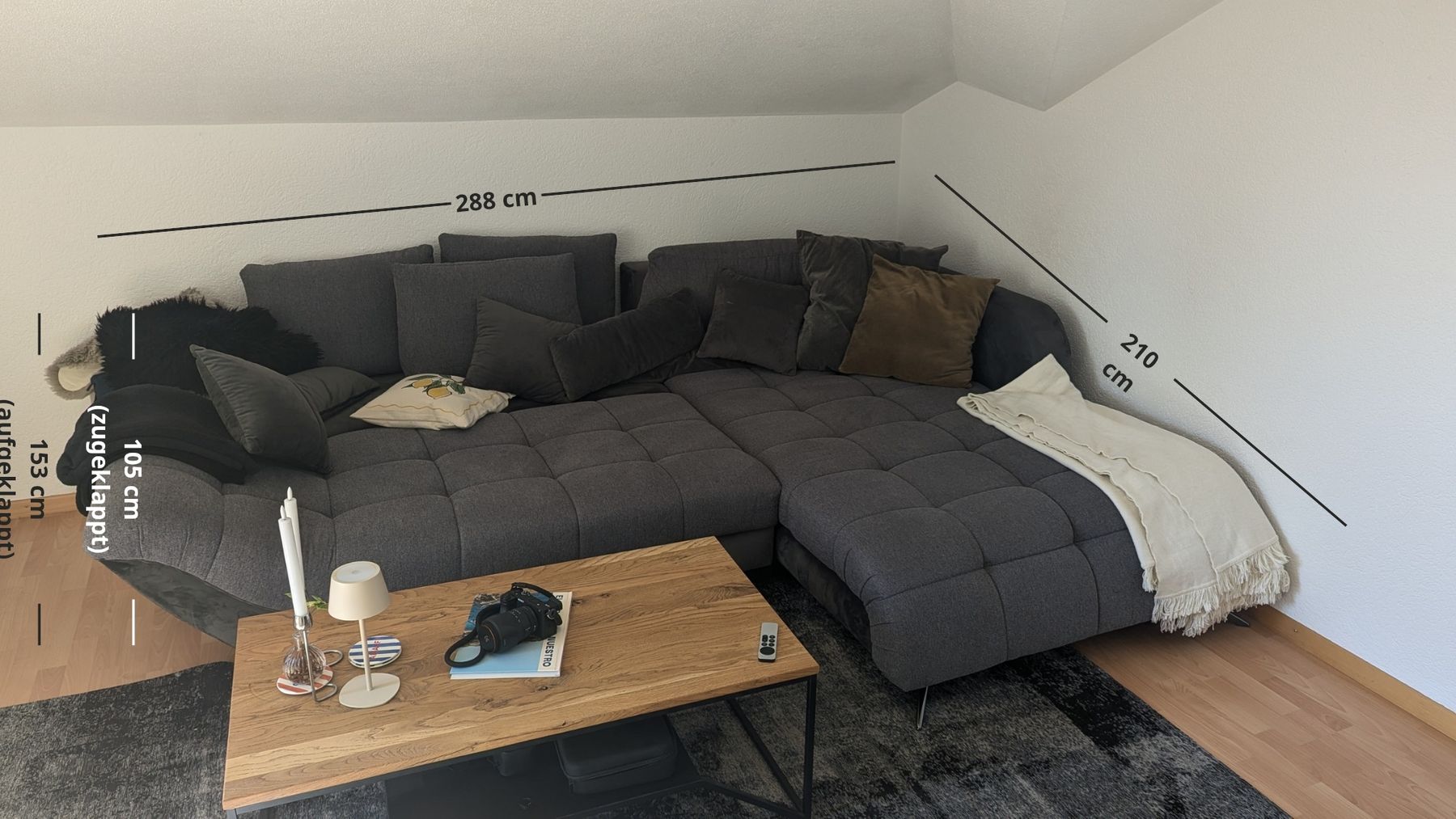 Sofas: Sehr gepflegtes Ecksofa / Bettsofa in Grau – Gebraucht aus St.Gallen von reLapseOne 1
