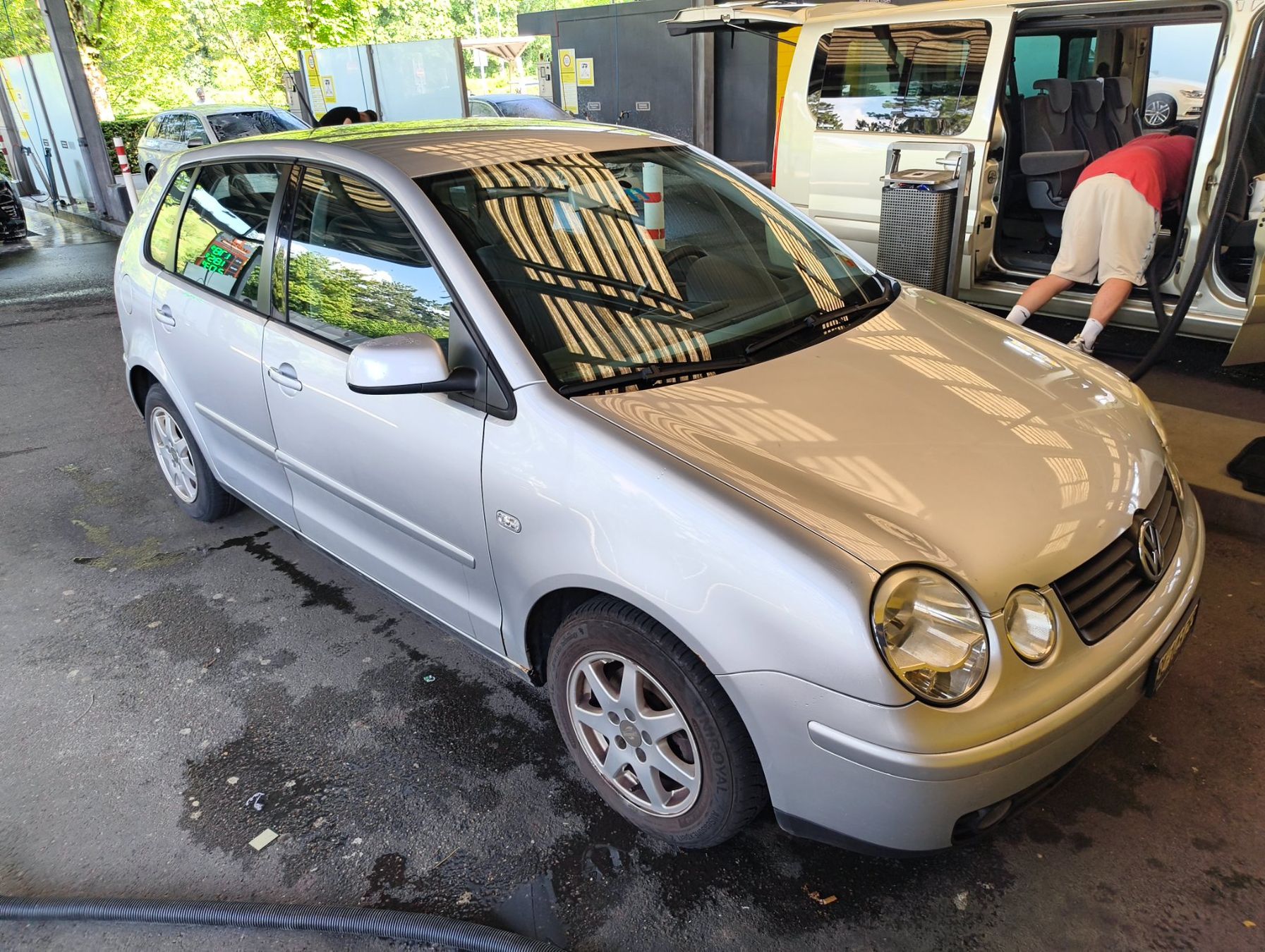 VW Automobili: VW Polo, silber – Usato da Liestal venduto da mar_s5kb 5