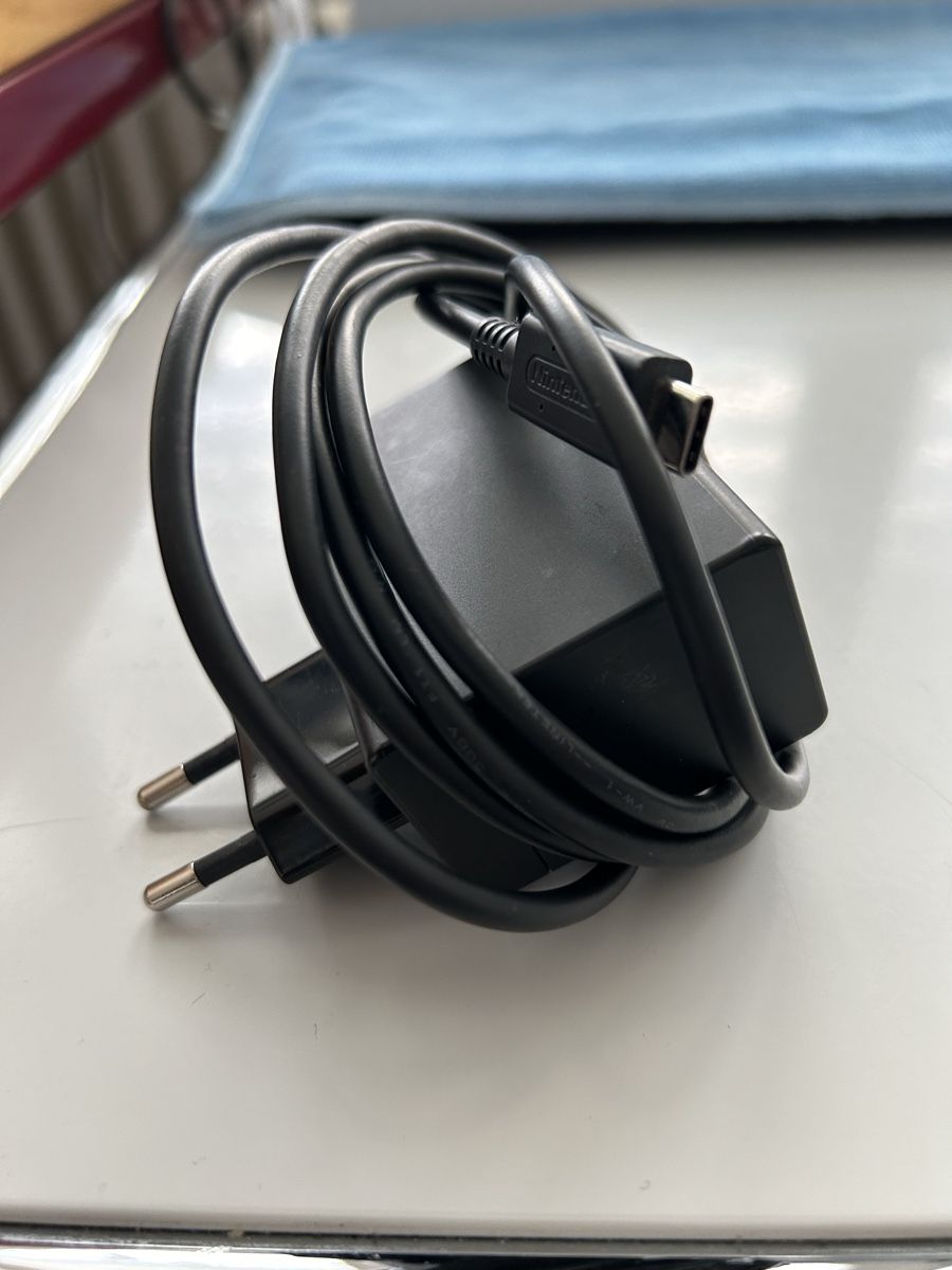 Nintendo Adapter & Kabel: Ladekabel – Gebraucht aus Münsingen von