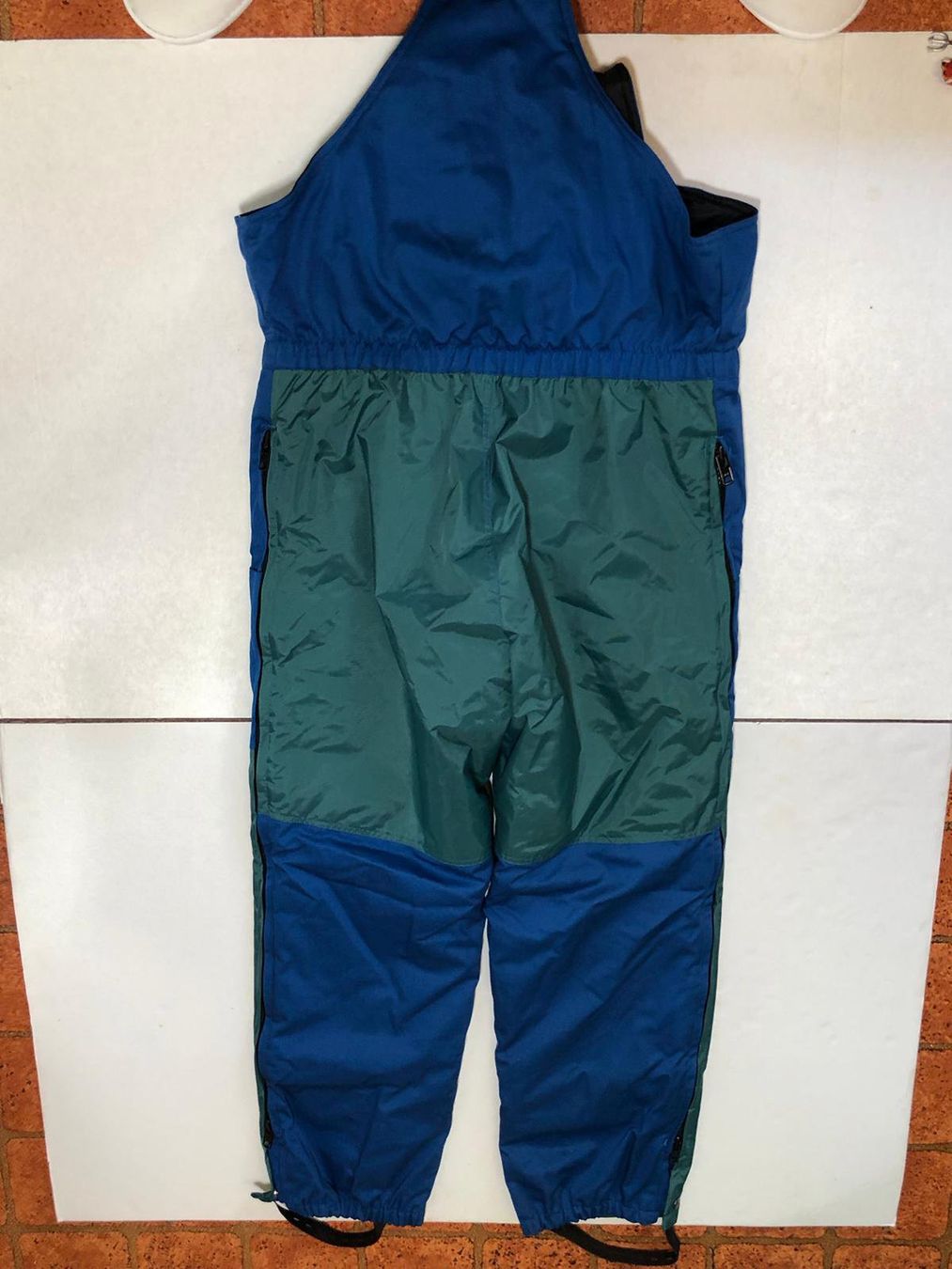Helly Hansen Hosen: Vintage 90s helly Hansen Overall Fleece gefüttert Gr.L  Neu! – Neu und originalverpackt aus Zürich von le_souk 1