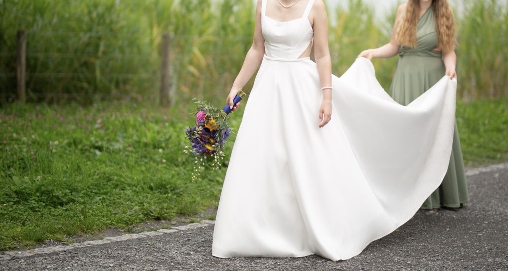 Vestiti: Hochzeitskleid Grösse S-M – Usato da Unterägeri venduto da sen_5yzr 2