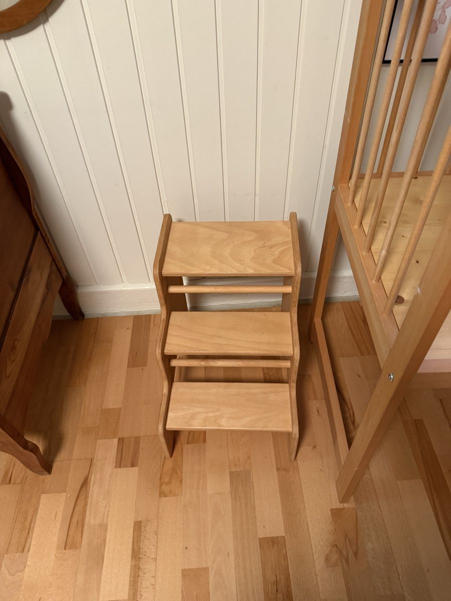 Fasciatoi & Accessori: Stehwickelplatz Loczy – Usato da Bern venduto da Moowee 2