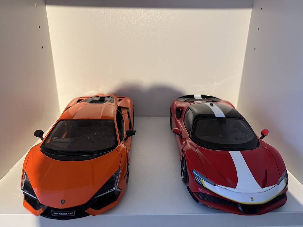 Bburago Modellini d'auto: 1/18 Bburago/Maisto – Usato da Chur venduto da Didi21