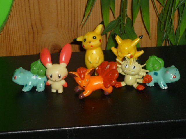 Pokémon Figurines: POKÈMON 5 STK.+  2 GRATIS DEFEKT – D'occasion à St.Gallen par Anso 2