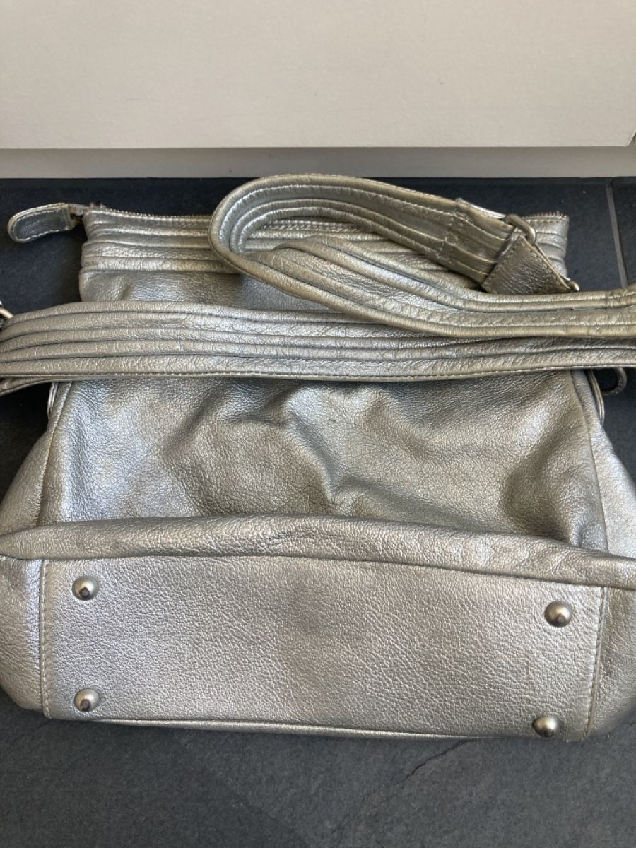 Stefi Talman Taschen für Damen: Silbrige Talman Tasche – Gebraucht aus Bern von Croquant 1