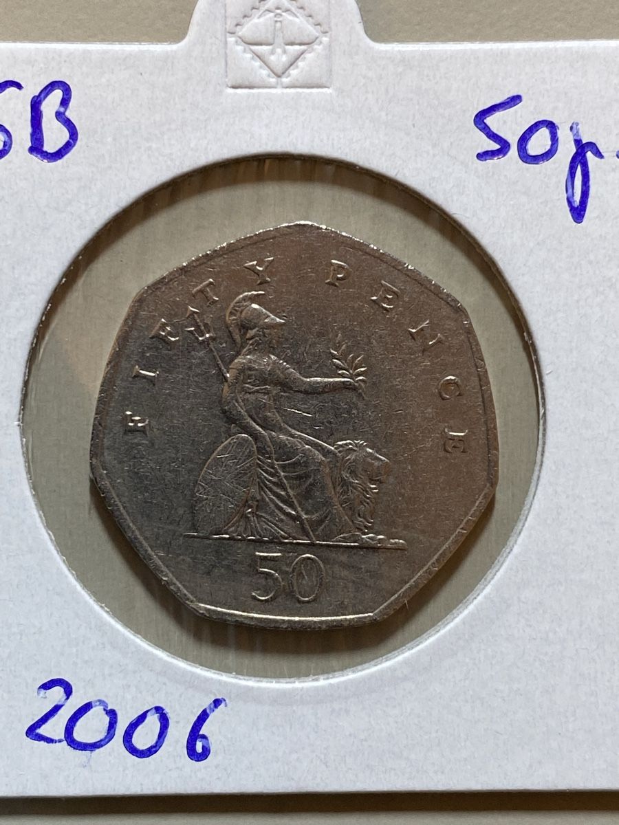Alle Münzen: GB - 50 pence - 2006 – Gebraucht aus Payerne von Mike1682