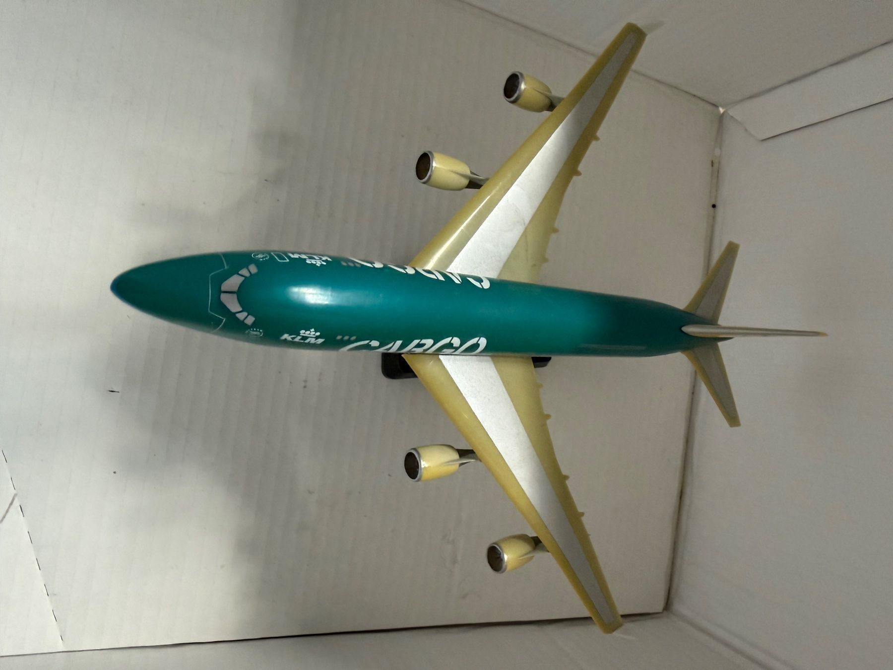 Boeing Kit di modellismo & Modellini statici: Boeing 747-400ERF KLM Cargo Modell ab 1 CHF – Usato da Rorbas venduto da tun_m7fz 7