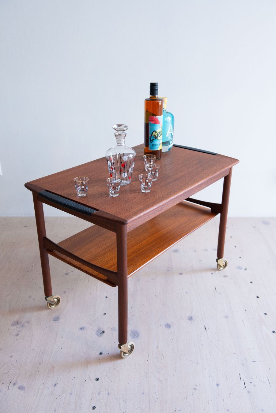 Carrelli di servizio: Danish Teak Drinks Trolley – Usato da Zürich venduto da heydaymoebel 6
