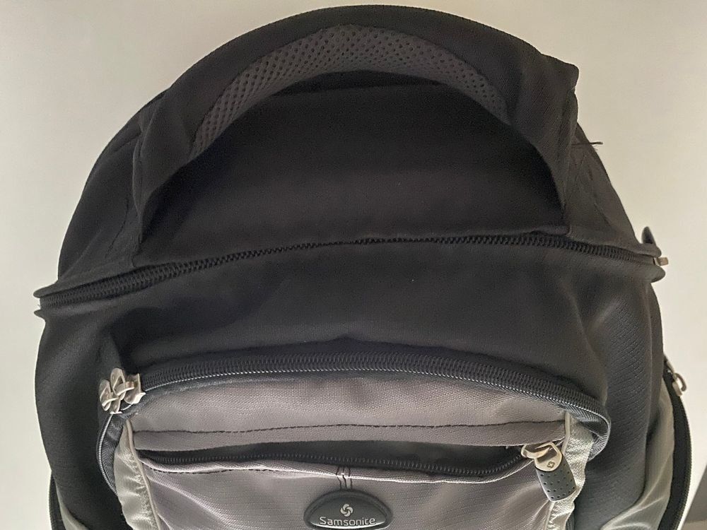 Samsonite Zaini: Samsonite Rucksack schwarz-grau – Usato da Basel venduto da Verkauf_Aral 2