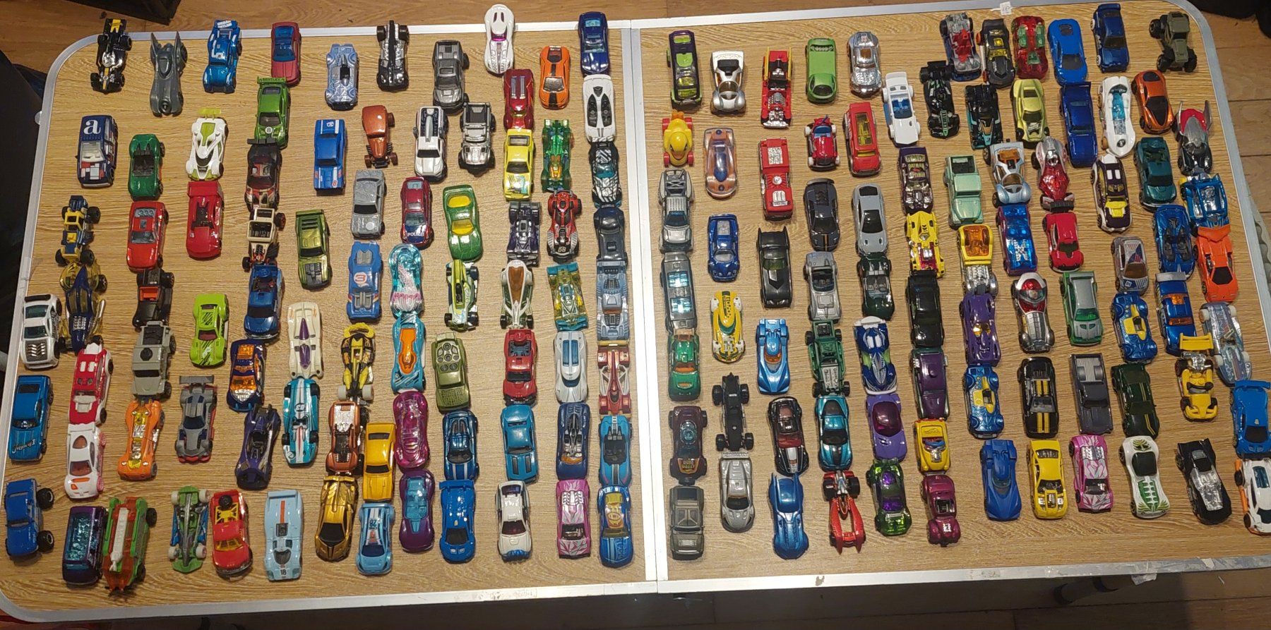Hot Wheels Jouets: Hot Weels 167 Stk. mega Set – D'occasion à Belp par masterdriftking