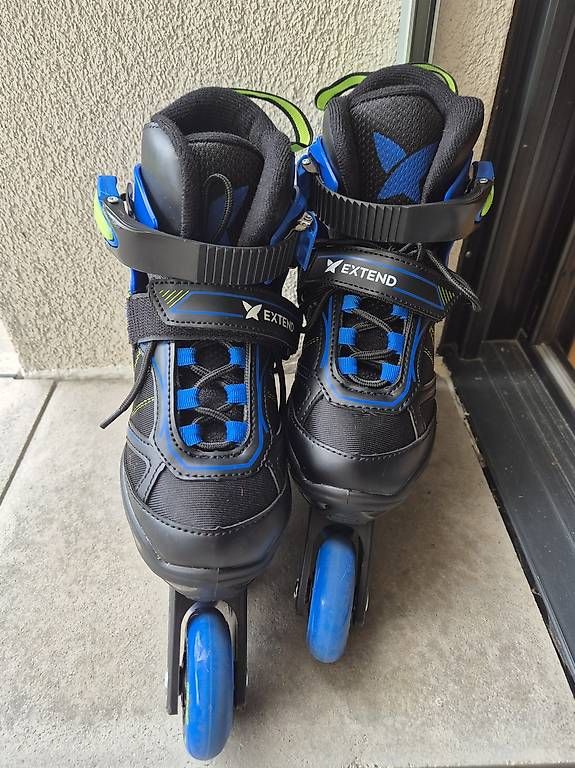 Inline-Skating & Rollschuhe: Pattini a rotelle Rollerblade tg 33-36 per bambini – Gebraucht aus Taverne von jaeggiar 2