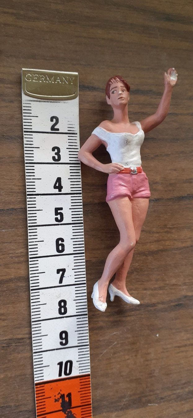 Statuette: Figur Pin Up Vintage – Usato da Mörschwil venduto da lindaswunderkiste 3